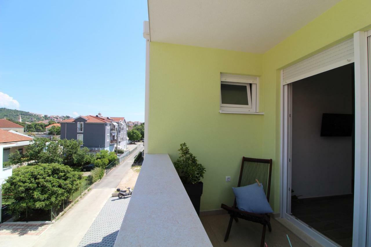 Narancin Apartments Trogir Exterior photo